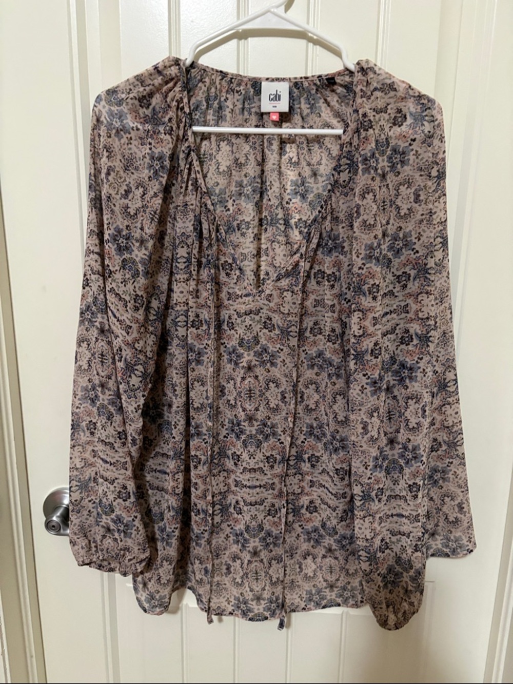 CAbi Taupe and Navy Paisley Peasant Blouse‎